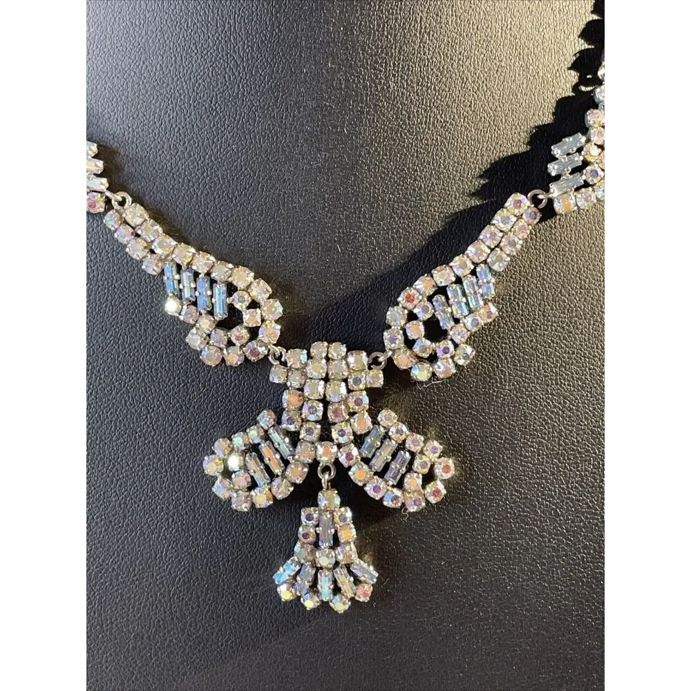 NOS! Vintage Blue Tint Aurora Borealis Rhinestone Necklace Unsigned Foil Back E5